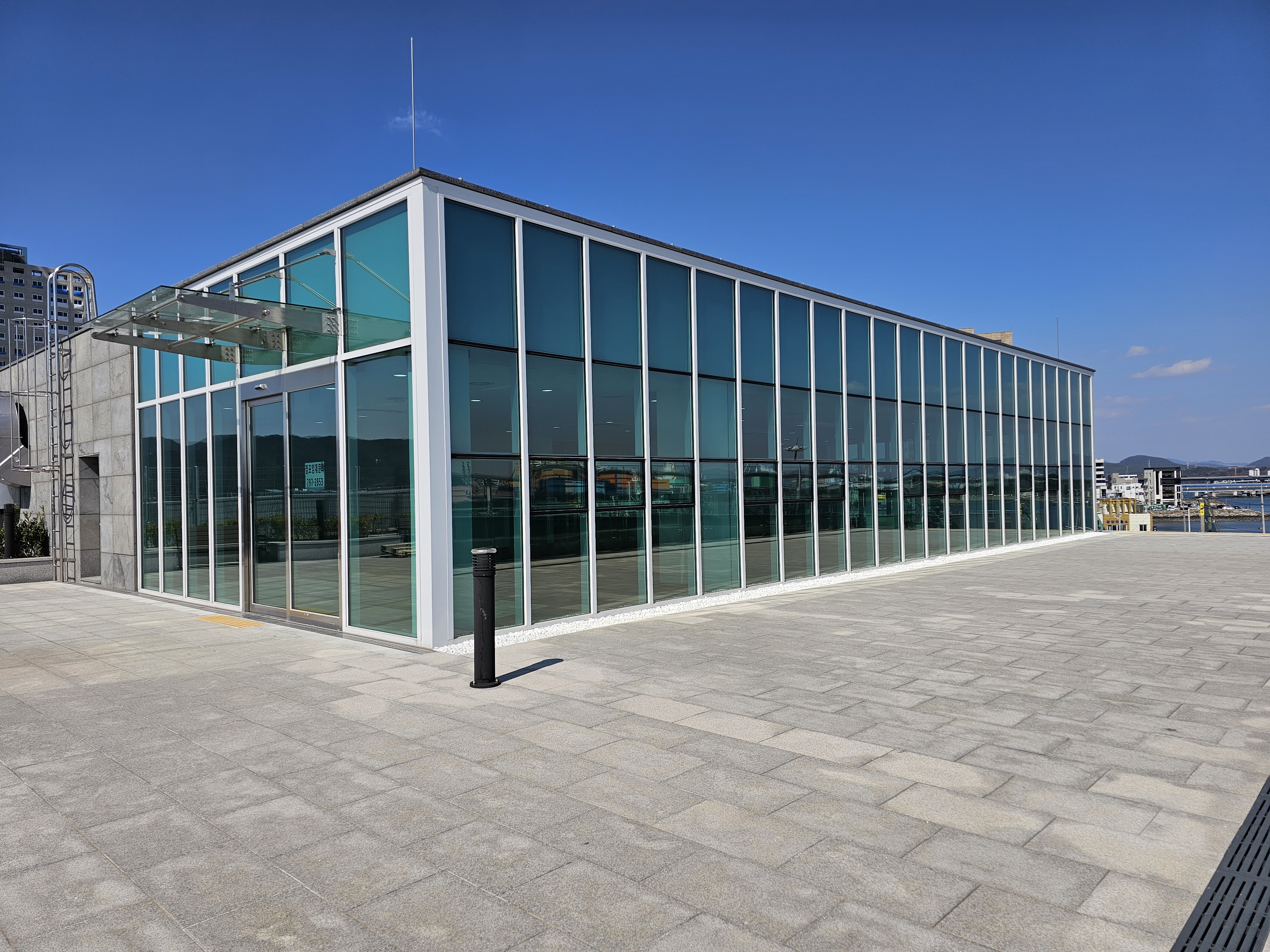 4층 카페(외부)_1